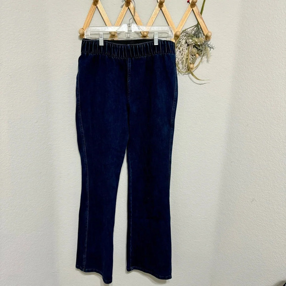 Soft Surroundings Denim Flare Bootcut Pull On Jeans M - Picture 2 of 5